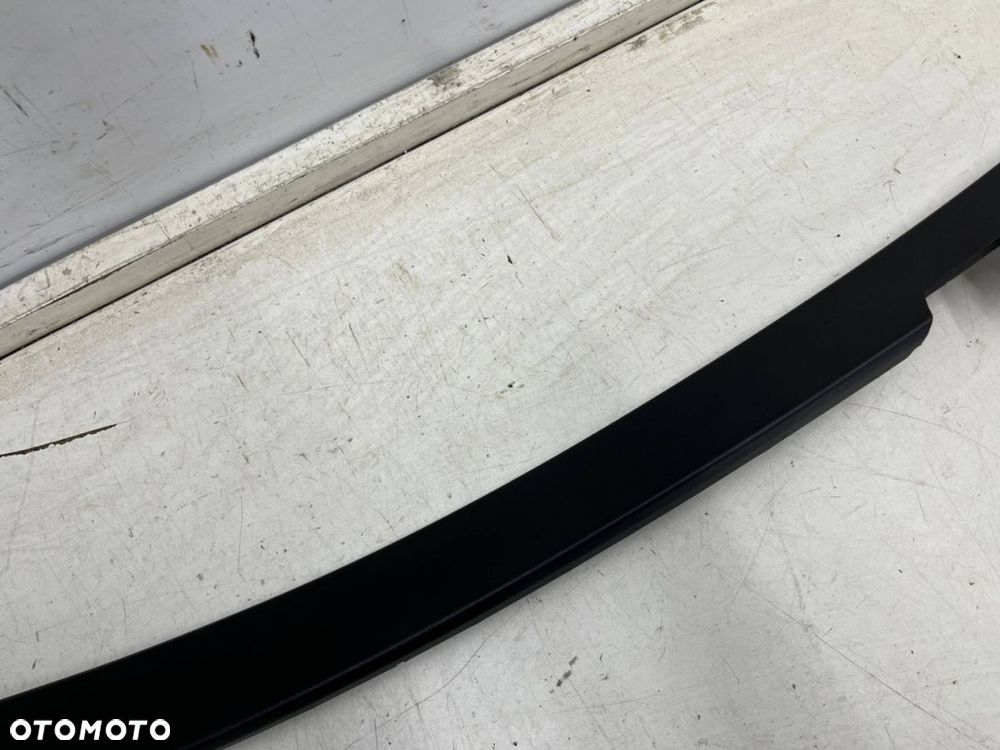 Plastik Porsche Panamera 971 16-23r LEWA przednia wewnętrzna osłona listwa nakładka ramy drzwi szyby - 3