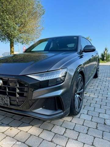 Audi Q8 - 4