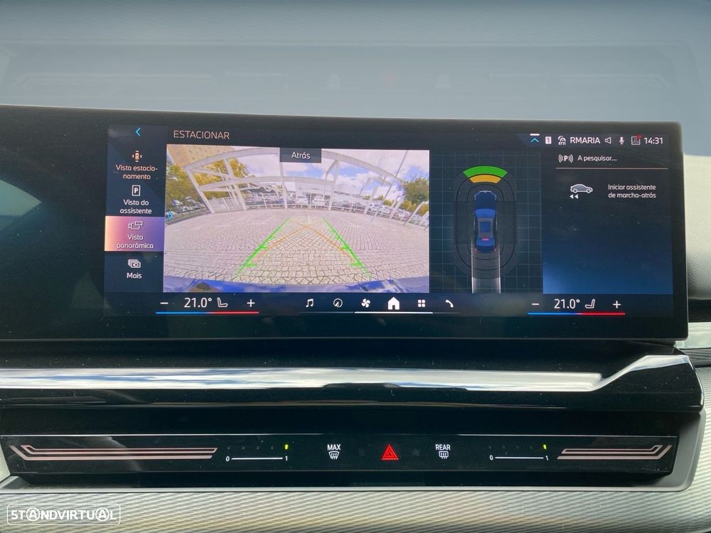 BMW 520 d Pack Desportivo M - 9