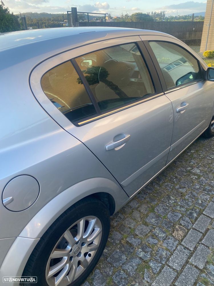 Opel Astra 1.7 CDTI - 3
