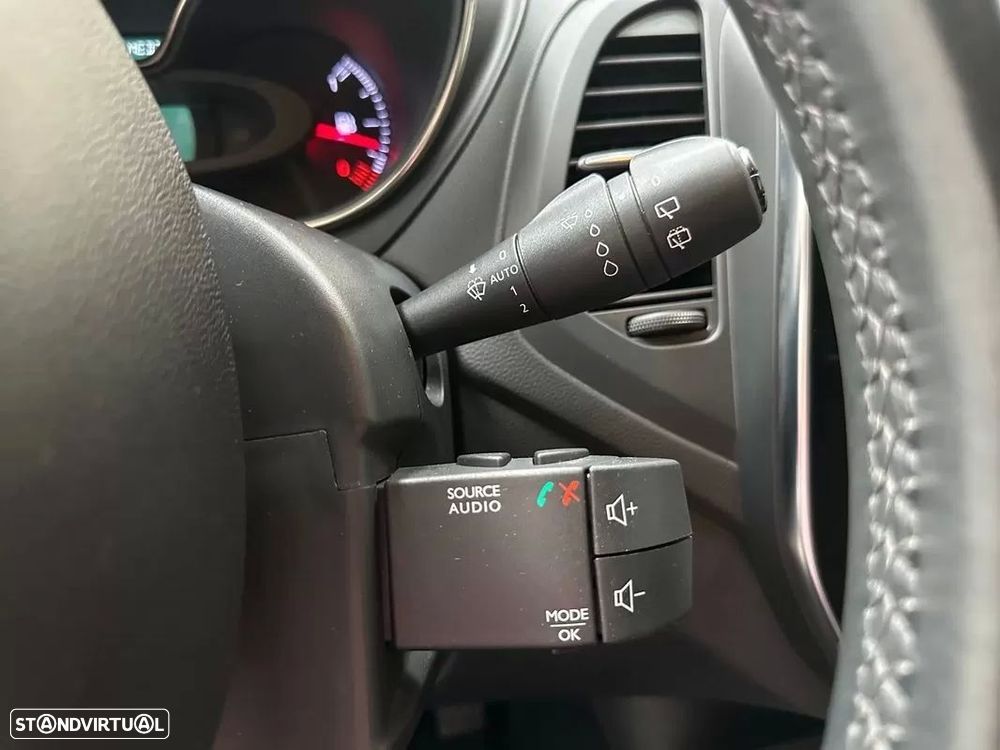 Renault Captur 1.5 dCi Exclusive - 19
