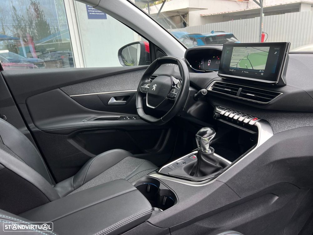Peugeot 3008 1.2 PureTech Allure Pack - 9