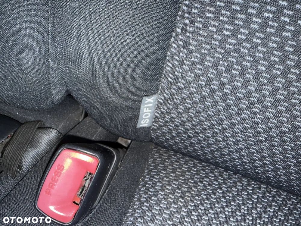 Toyota Auris - 18