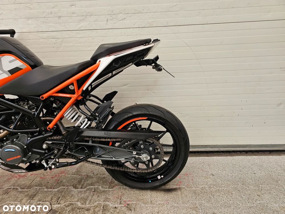 KTM Duke - 12