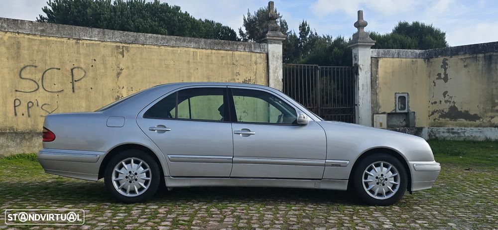 Mercedes-Benz E 220 - 6