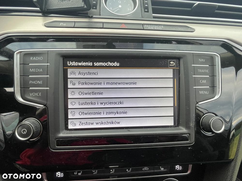 Volkswagen Passat 2.0 TDI BMT Comfortline DSG - 6