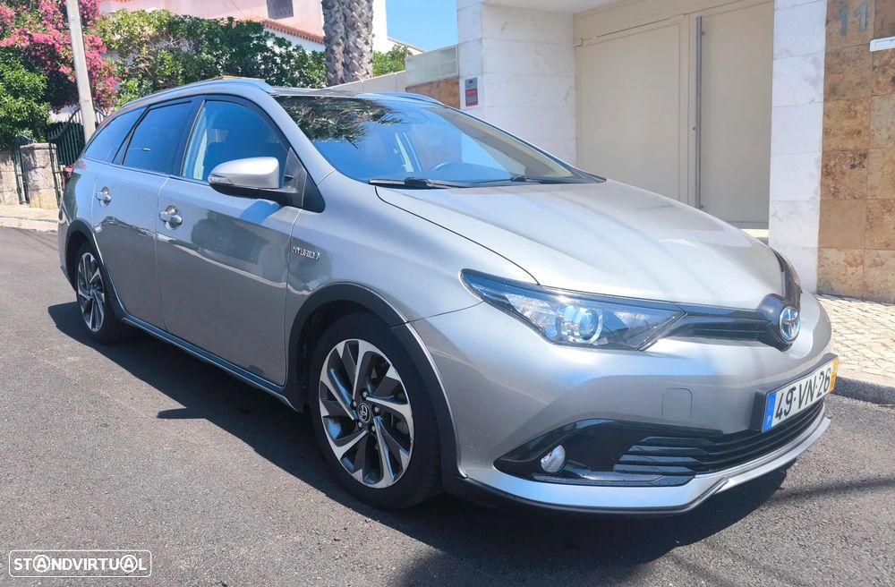Toyota Auris Touring Sports 1.8 HSD Freestyle - 4