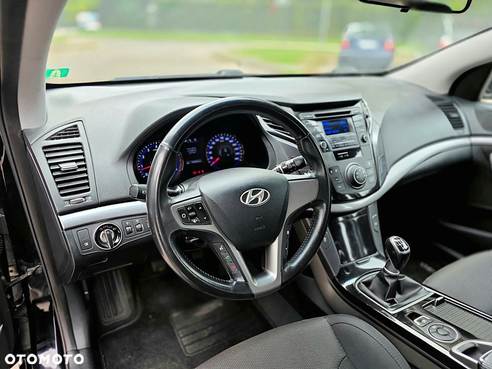 Hyundai i40 i40cw 1.6 Comfort - 18