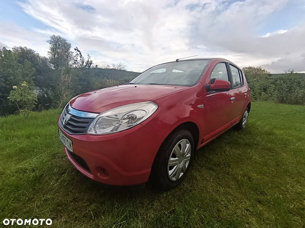 Dacia Sandero - 1