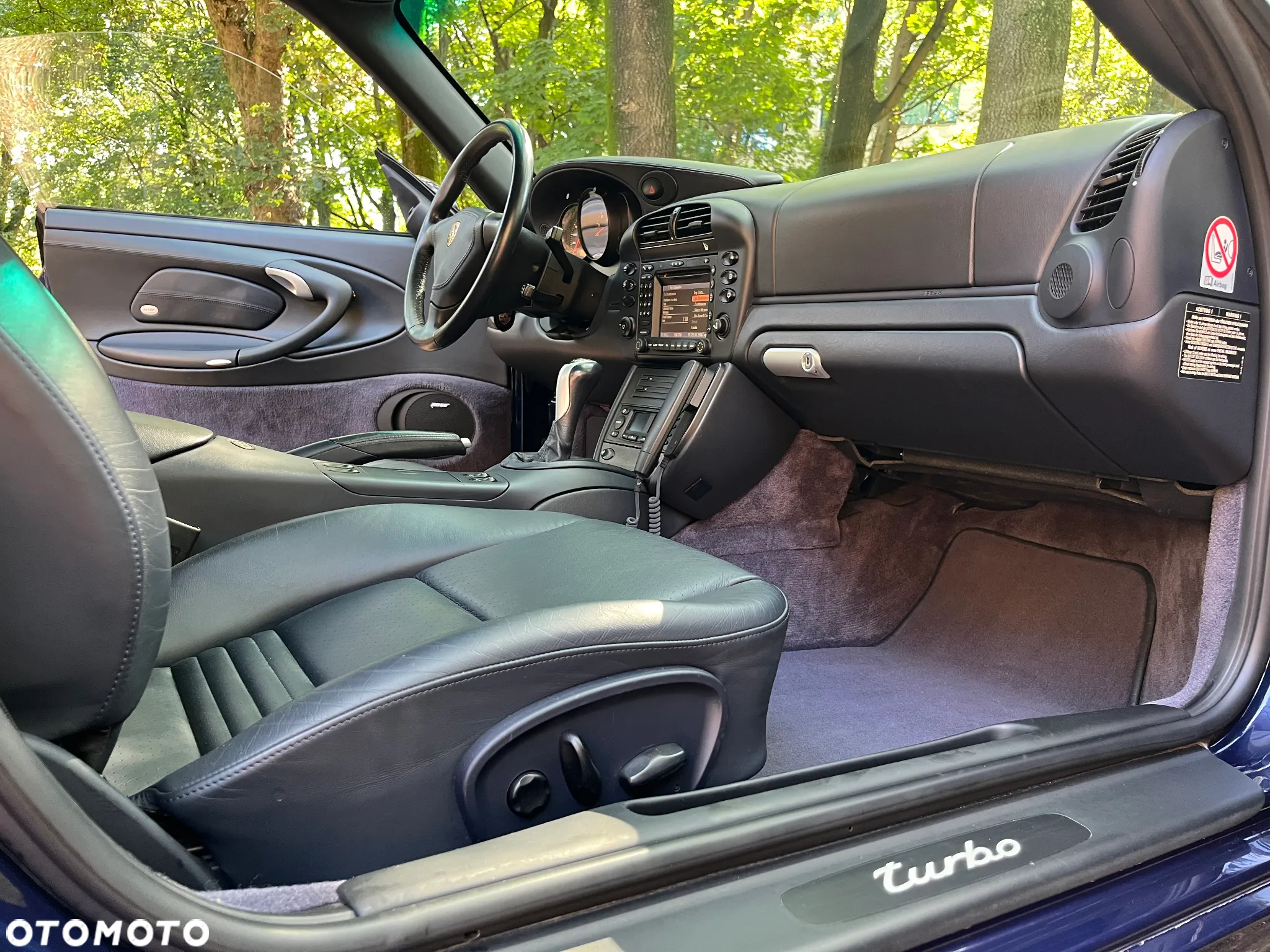Porsche 911 Turbo - 24