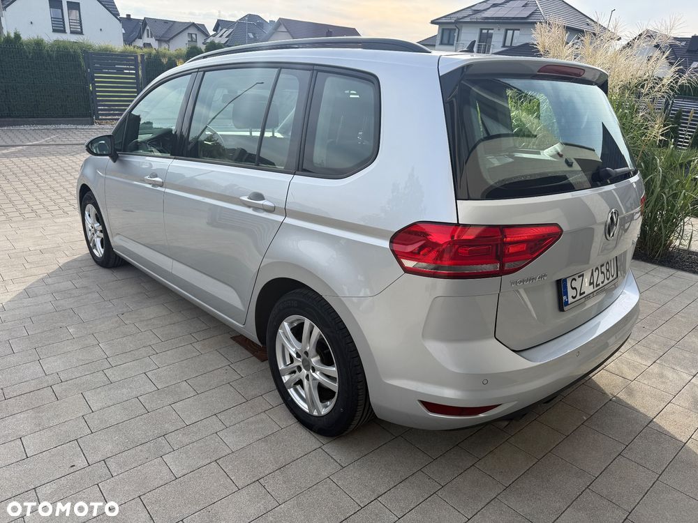 Volkswagen Touran 2.0 TDI BMT Highline - 13