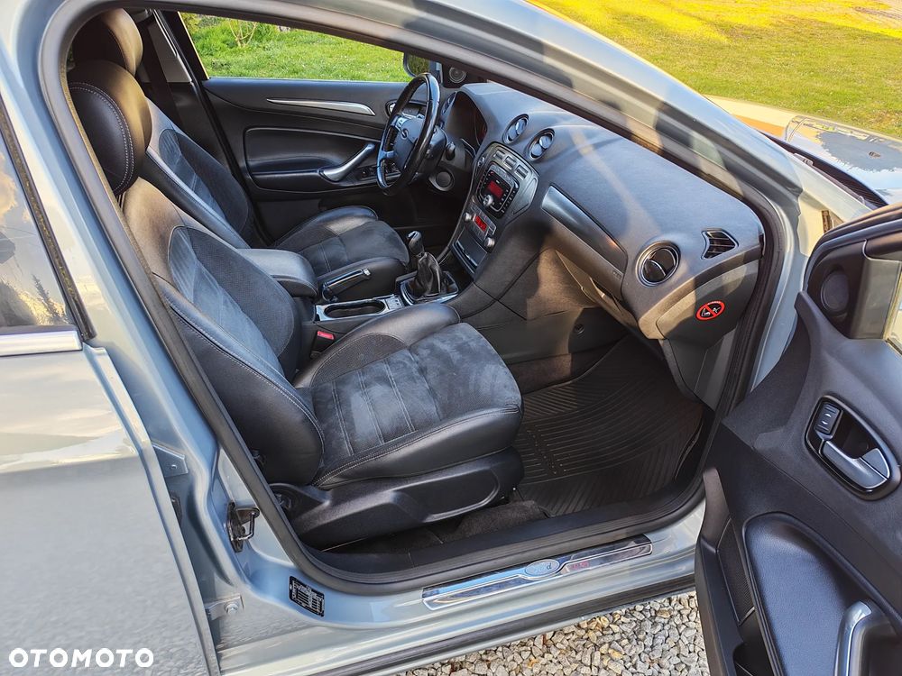 Ford Mondeo 2.0 Titanium X - 9