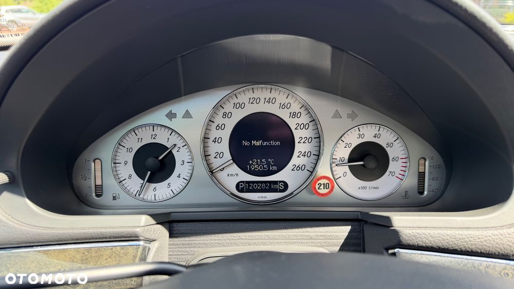 Mercedes-Benz Klasa E 320 Avantgarde - 30
