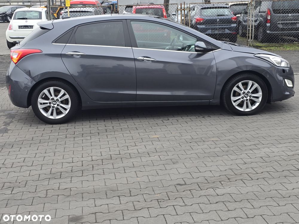 Hyundai i30 1.6 CRDI DCT Premium - 5