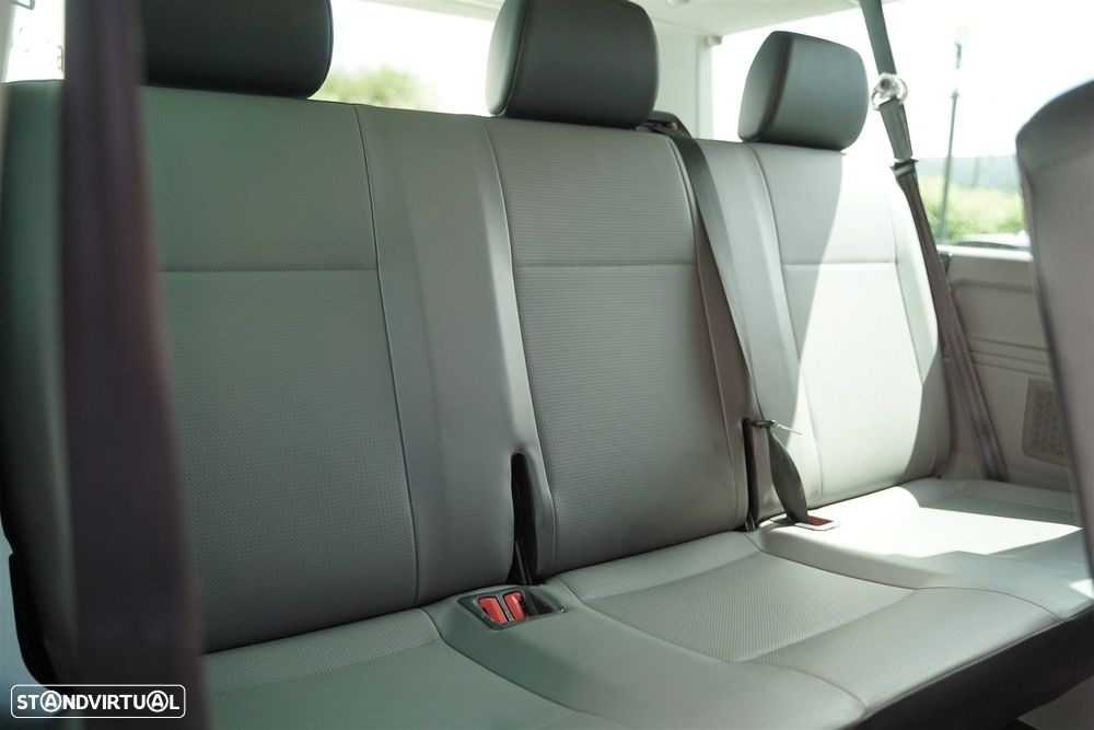 VW Caravelle 2.0 TDi BM Longa Comfortline - 14