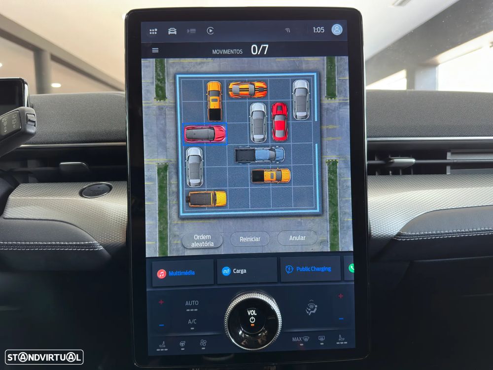 Ford Mustang Mach-E Premium - 28