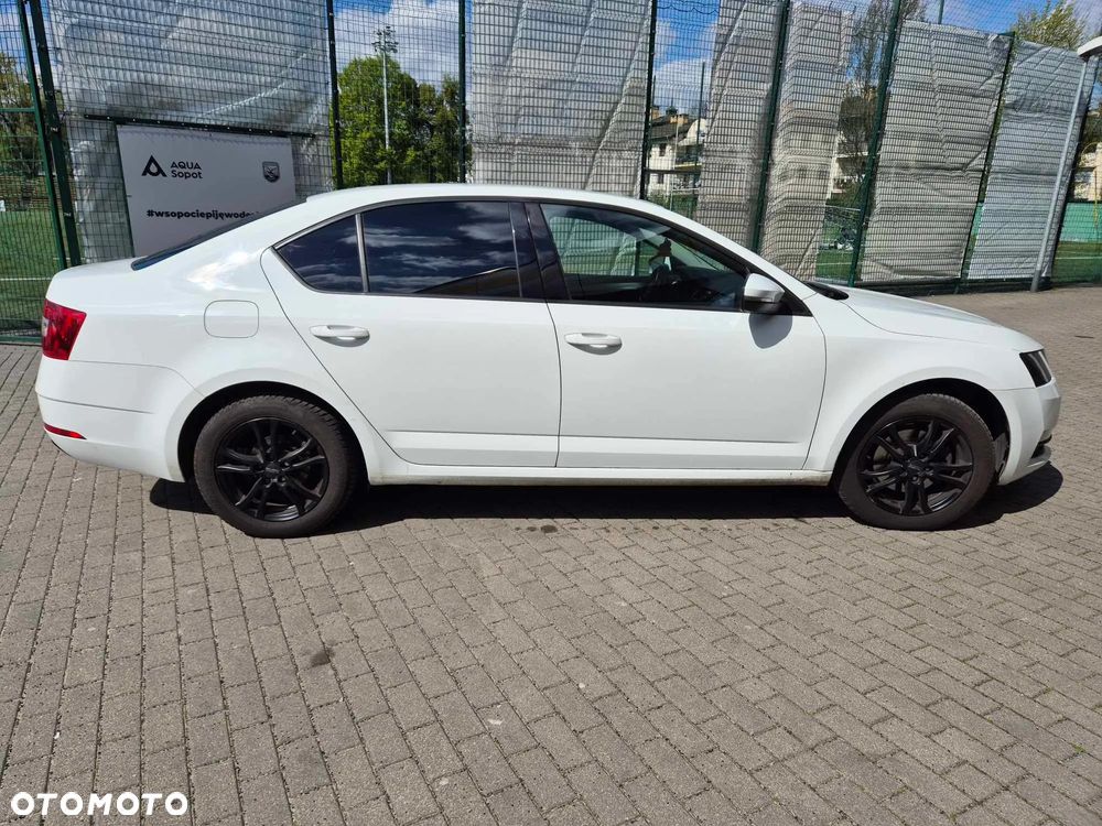 Skoda Octavia 1.4 TSI Ambition - 11