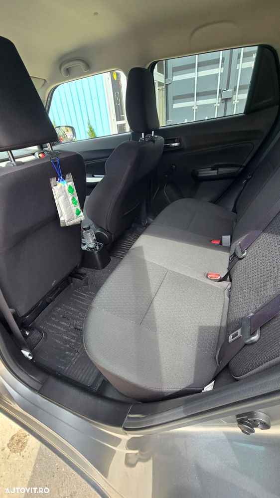 Suzuki Swift M-Hybrid 1.2 Passion - 6