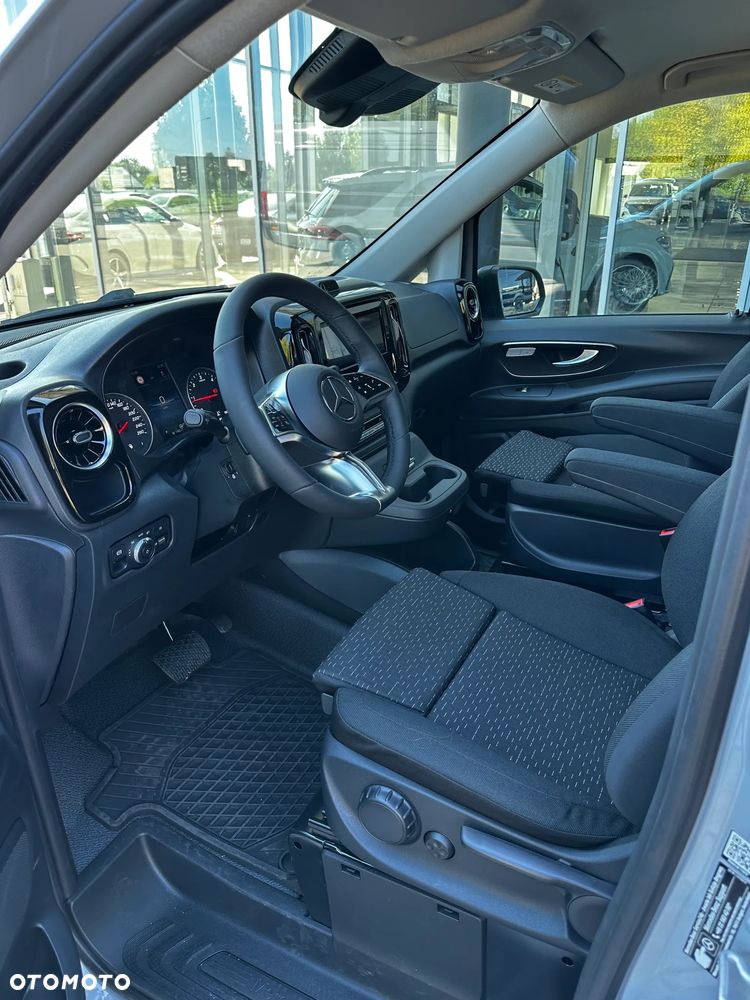 Mercedes-Benz Vito - 17