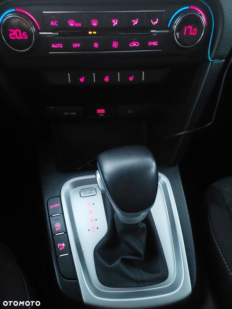 Kia XCeed 1.4 T-GDI M DCT - 16