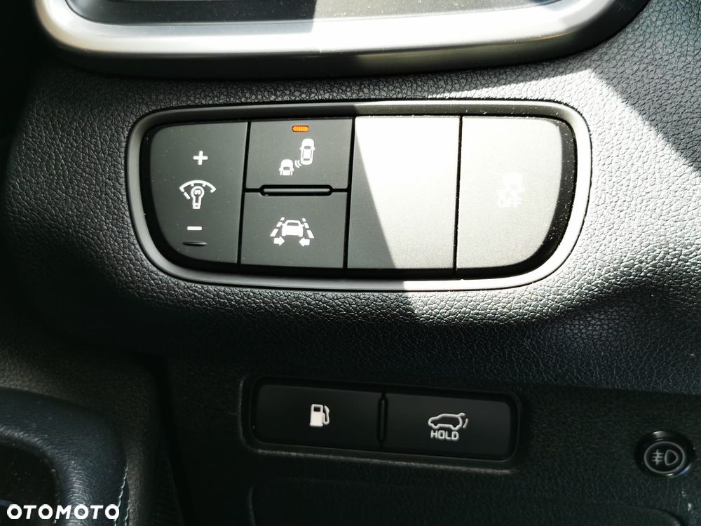 Kia Sorento - 28