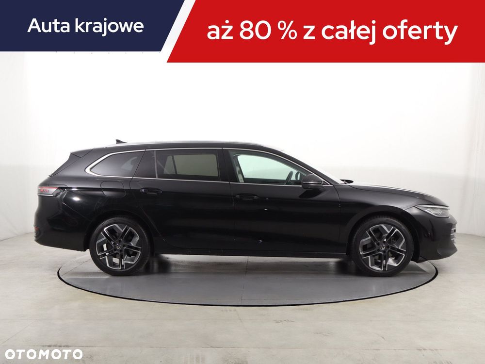 Volkswagen Passat Variant - 8