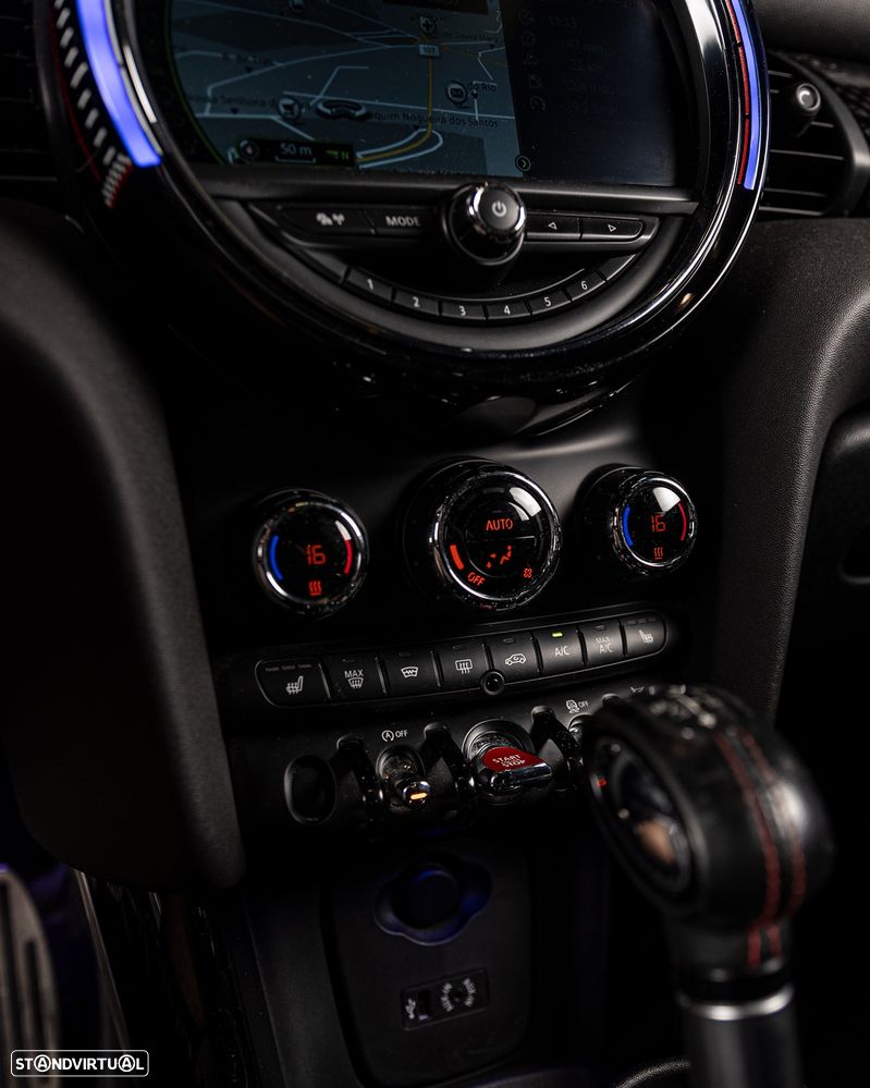 MINI 3 Portas John Cooper Works Auto Desportiva - 23
