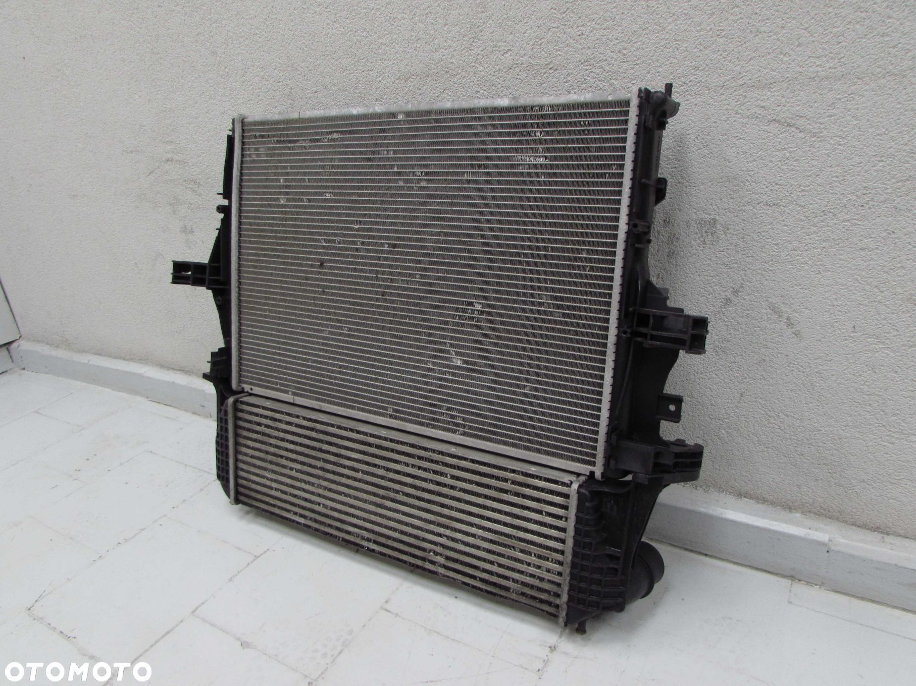 IVECO DAILY IV LIFT 11-19 2.3 3.0 CHLODNICE OBUDOWA WODY INTERCOOLER 5801264636 5801526777 - 2