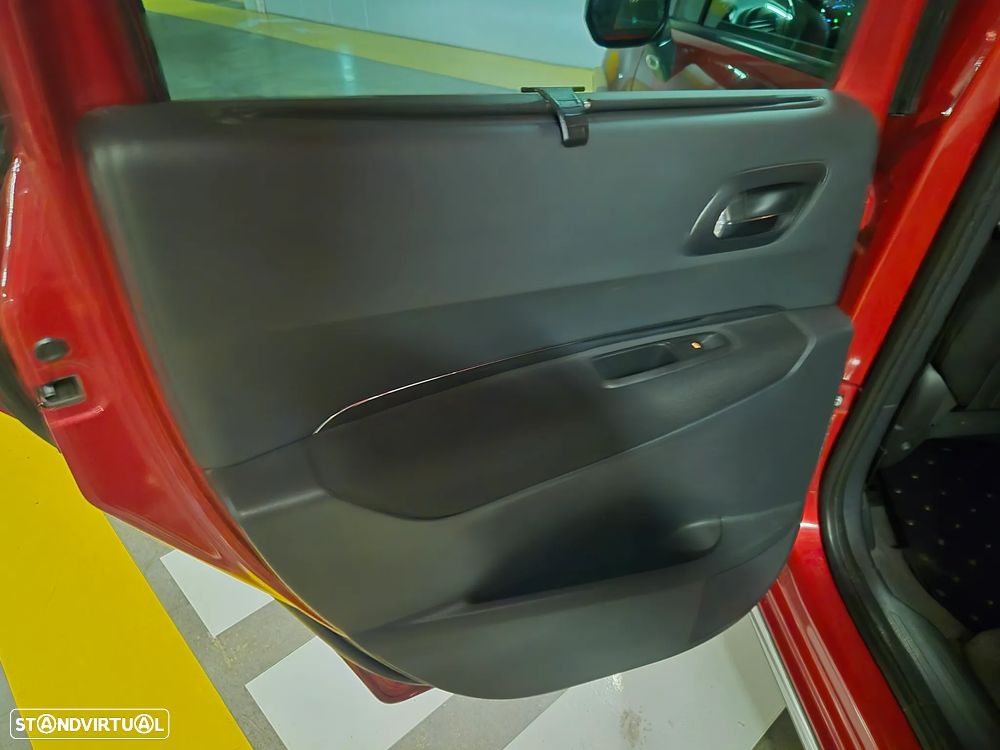 Peugeot 3008 HDi 150 Allure - 30