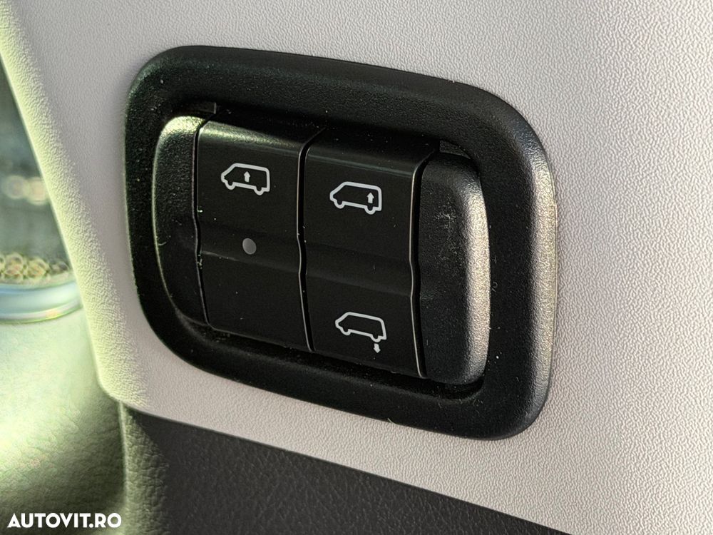 Mercedes-Benz Viano 3.0 CDI DPF lang Automatik Avantgarde - 35