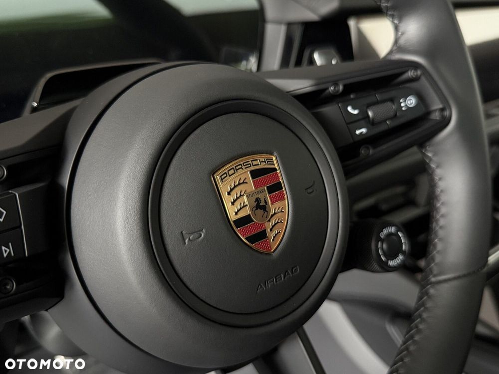 Porsche Cayenne - 22