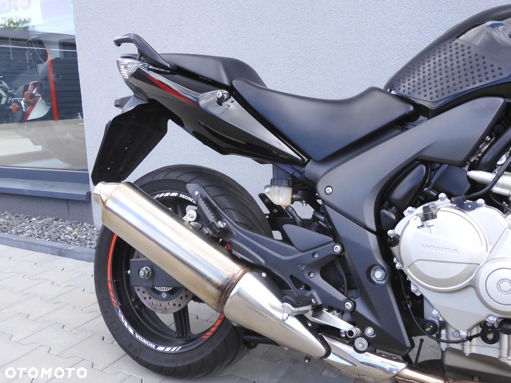 Honda CBF - 10
