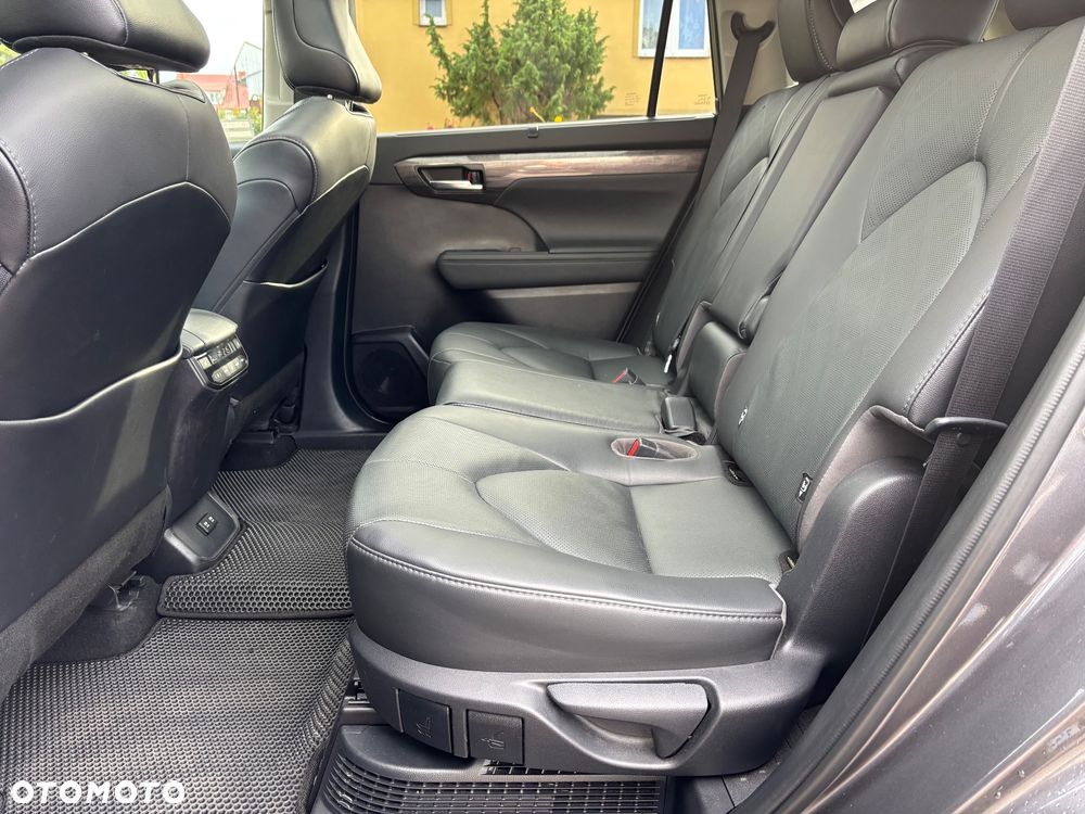 Toyota Highlander 2.5 Hybrid Executive - 37