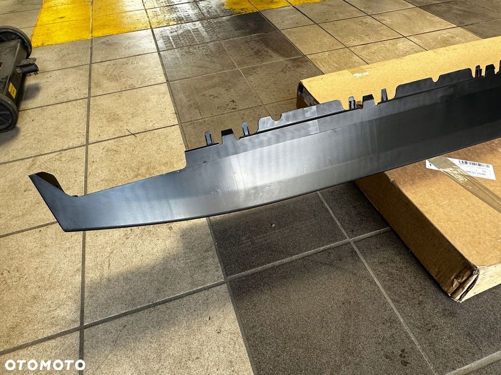 MERCEDES LISTWA PROGOWA LEWA NAKŁADKA STOPIEŃ LEWY LED GLS X166 166 - 9