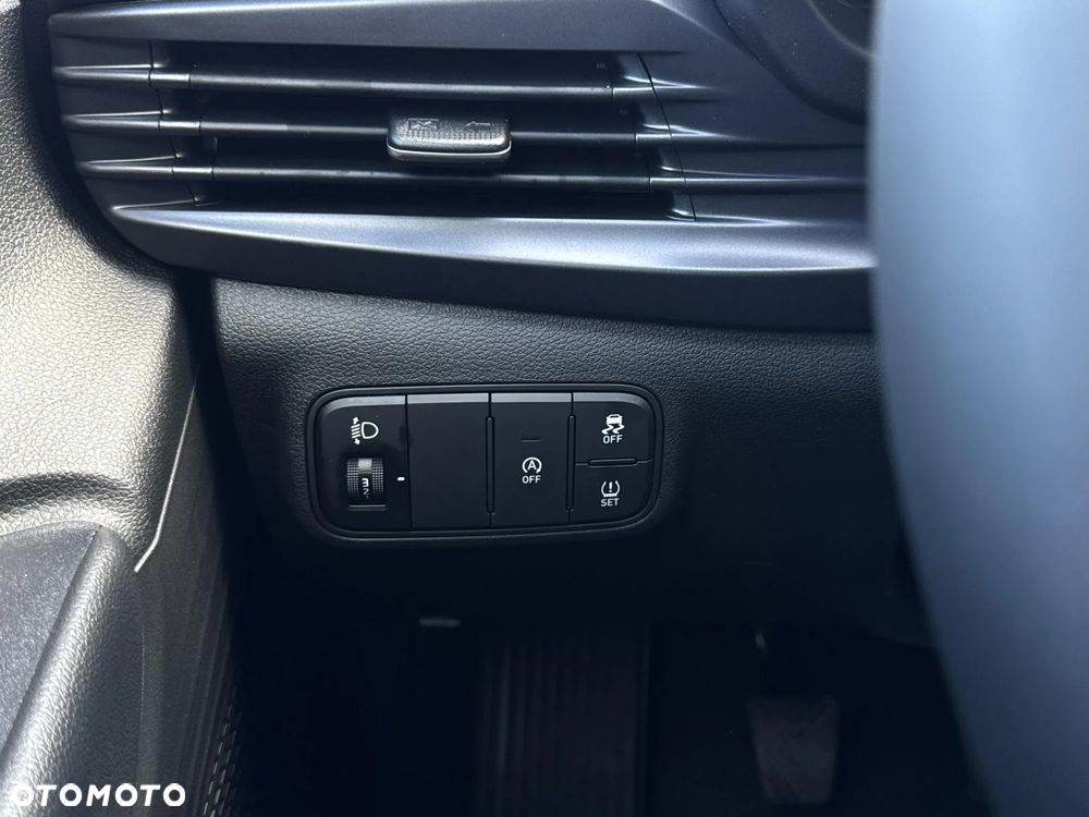 Hyundai i20 1.2 Pure - 15