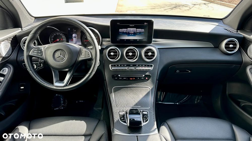Mercedes-Benz GLC - 17