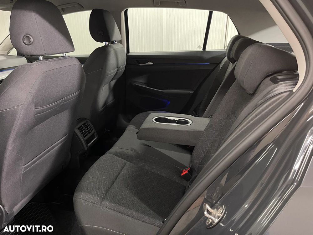 Volkswagen Golf 2.0 TDI SCR Life - 12