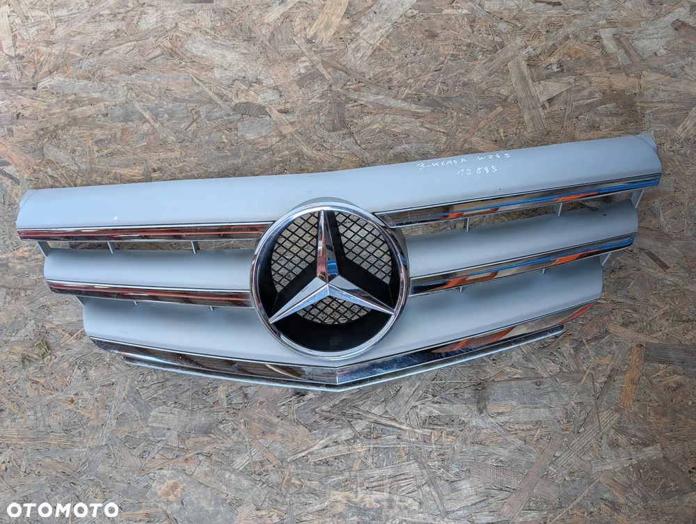 ATRAPA GRILL MERCEDES B-KLASA W245 - 1