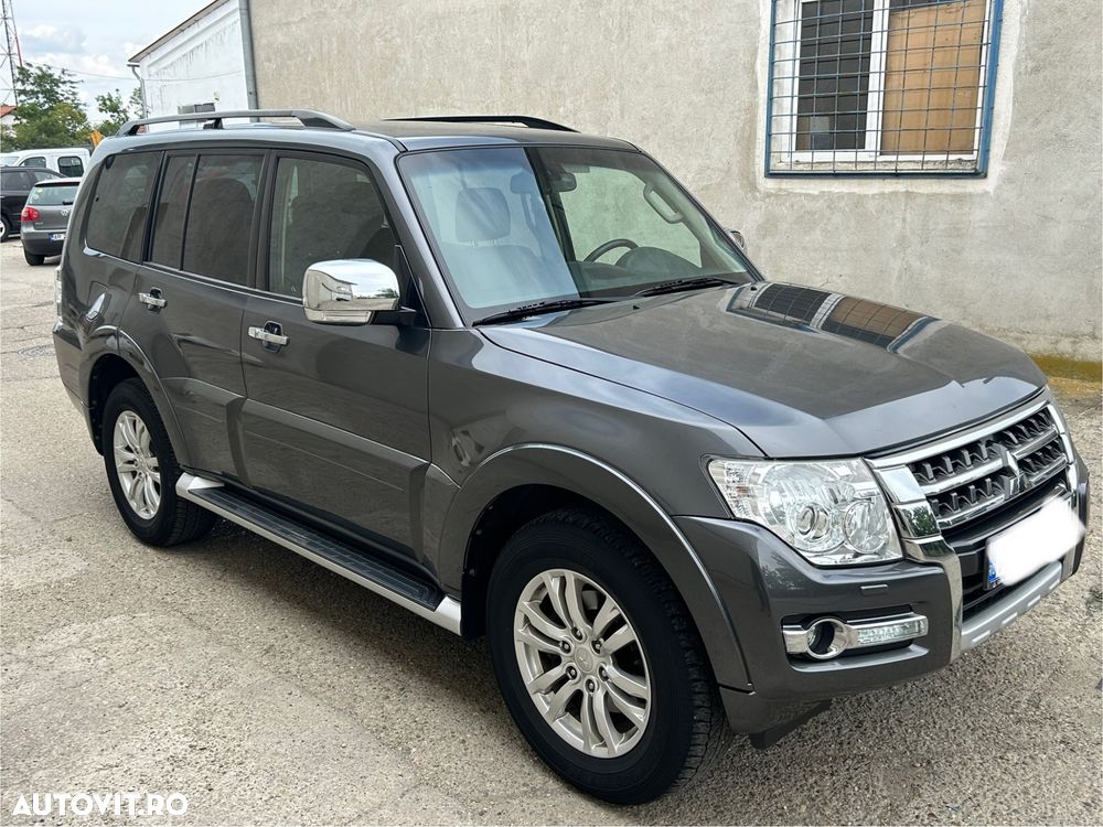 Mitsubishi Pajero 3.2 DI-D Instyle - 2