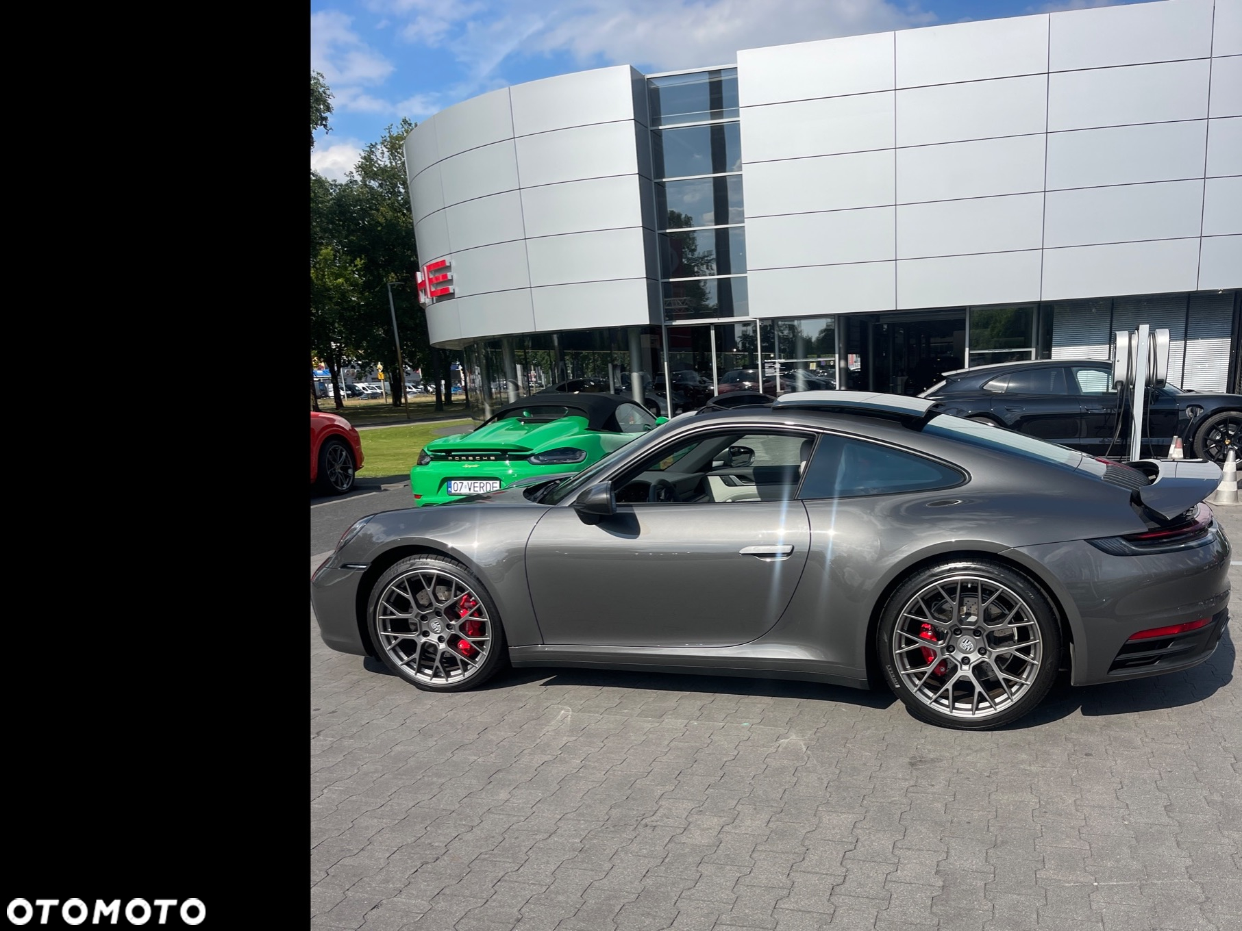 Porsche 911 Carrera 4S - 13