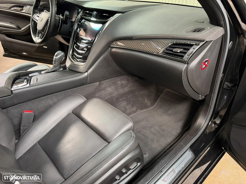 Cadillac CTS 2.0 Turbo AT Premium - 24