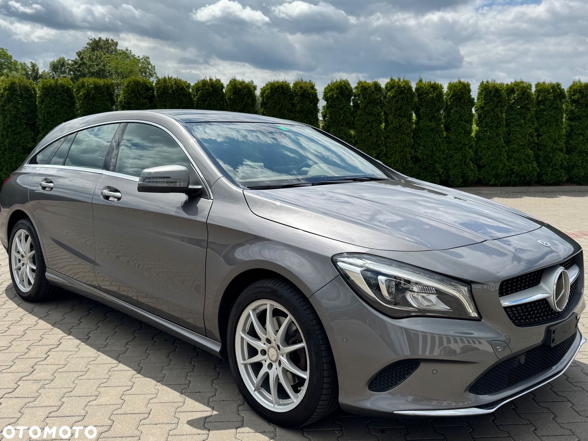 Mercedes-Benz CLA 220 d 4-Matic - 1