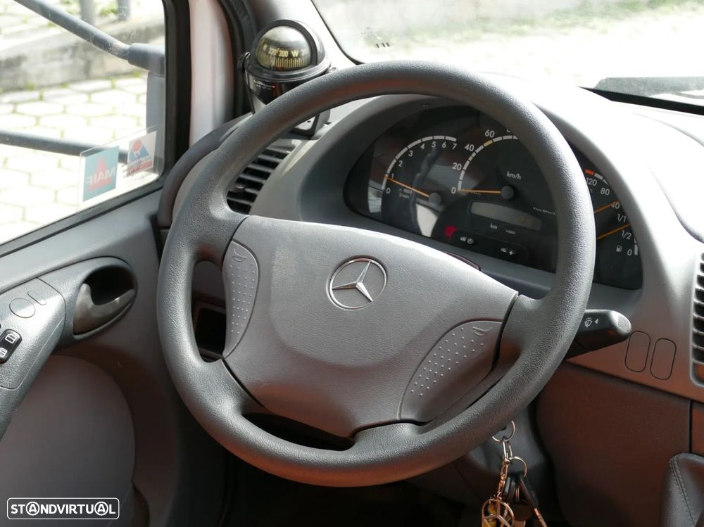 Mercedes-Benz Sprinter - 27