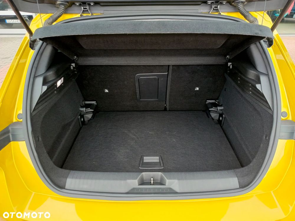 Opel Astra 1.2 T Elegance S&S - 25