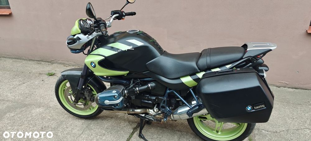 BMW R - 1