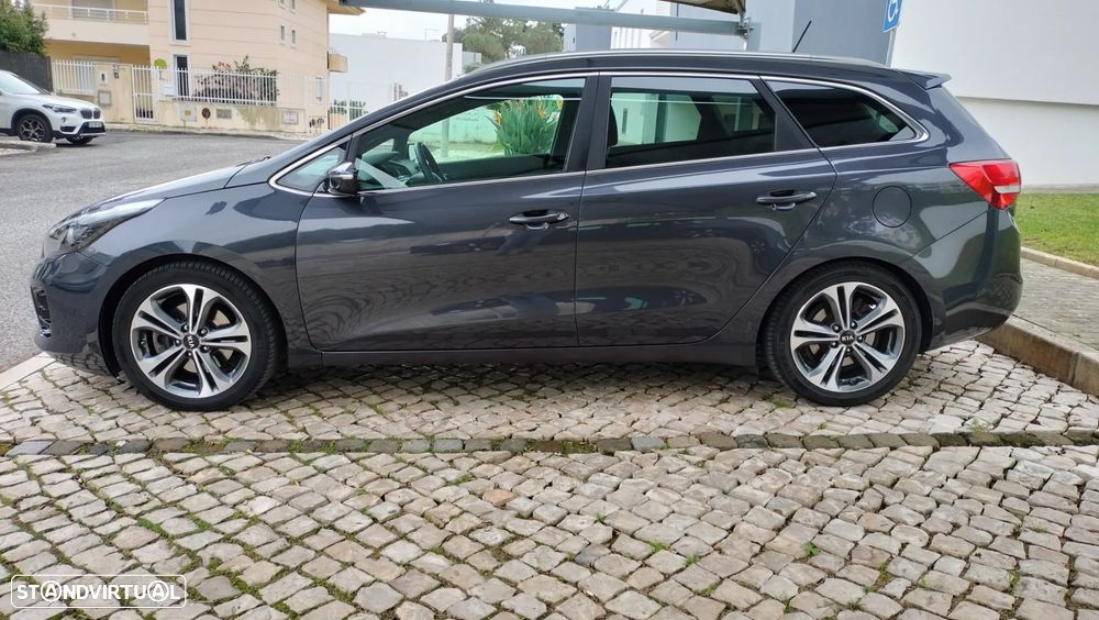 Kia Ceed SW 1.6 CRDi GT Line - 3