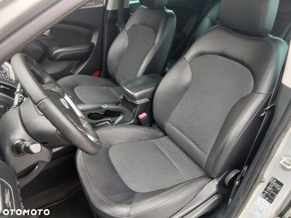 Hyundai ix35 1.6 2WD blue Comfort - 20