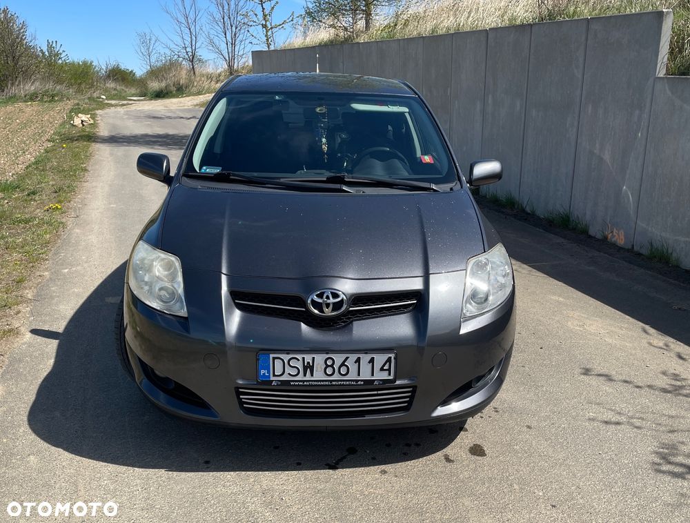 Toyota Auris 1.4 D-4D - 2