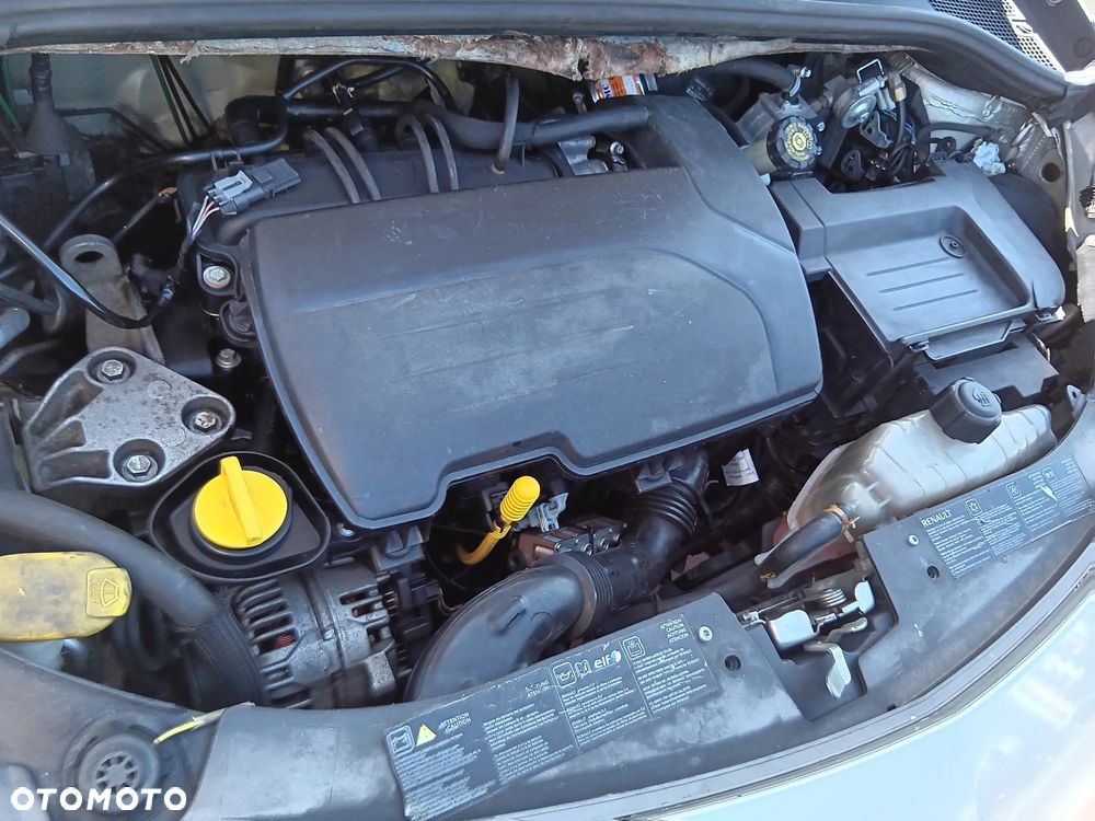 Renault Clio 1.2 16V Expression - 10