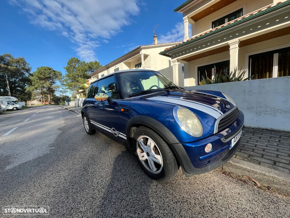 MINI 3 Portas One - 8